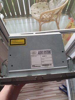 Pozostatky z Ford Focus ll - 5