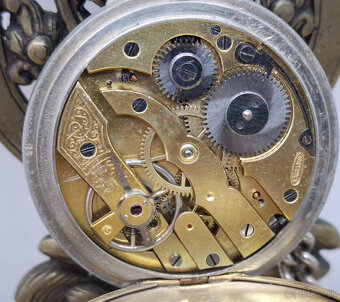 Predám funkčné starožitné vreckové hodinky EXGELSA Stojan ni - 5