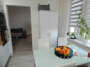 SPEKTRUM REALITY- Na Predaj 3-izbový veľkometrážny byt, 80 m - 5