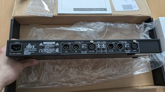 DBX 223XS crossover - 5