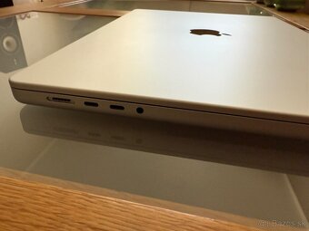 Apple MacBook Pro 16" 2021 - 5