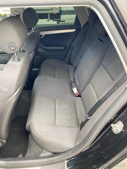 Audi a4 b7 avant 1.9tdi 85kw 307xxxkm r.v.8/2007 - 5