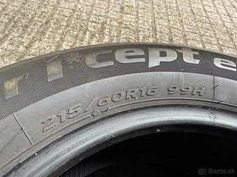 Predám 2x zimné pneu 215/60 R16 Hankook 6-7mm - 5