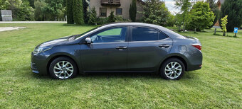 Toyota Corolla 1.6 l CVT LED 2017 + Tažné + Nosiče + VAM - 5
