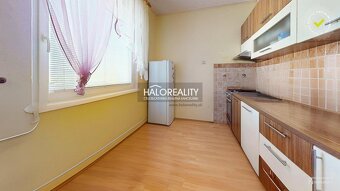HALO reality - Predaj, štvorizbový byt Cinobaňa, Lučenec - E - 5