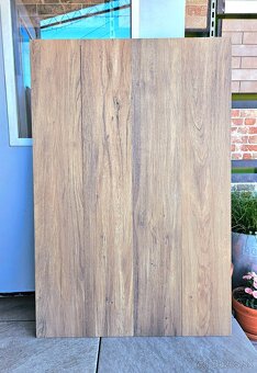 Dlažba keramická vzhľad drevo 20x120 odtieň podobný orechu - 5