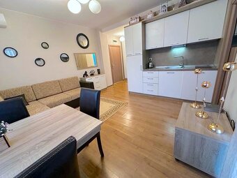 Štýlový jednoizbový apartmán pre milovníkov tichého a krásne - 5