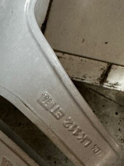 5x112 7,5J ET36 R17 + 225/50 R17 - 5
