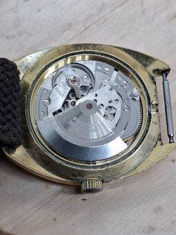 Predám funkčné pánske náramkové hodinky EGOSTA Automatic - 5