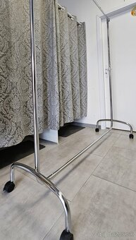 Vybavenie predajne - 5