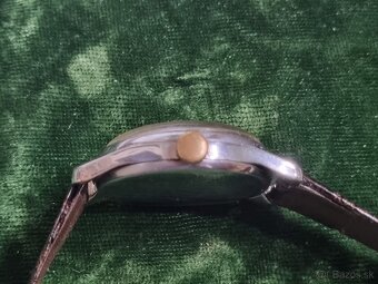 Náramkové hodinky. - 5