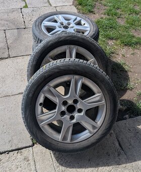 Audi A3 2.0TDI 103kw DSG R-Line - 5