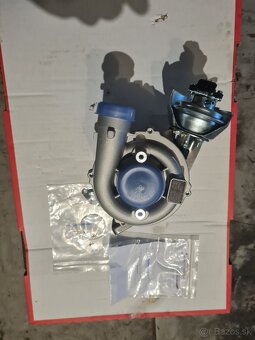 Turbo úplne nové Ford galaxy,S max 2.0 TDCI 103 kw - 5
