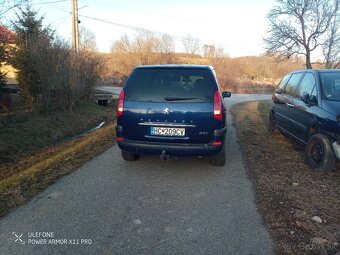 Peugeot 807 - 5