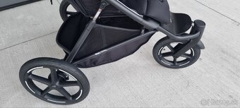 Cybex Avi Spin - 5