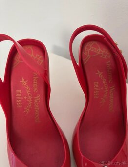 Vivienne Westwood č . 37 - 5