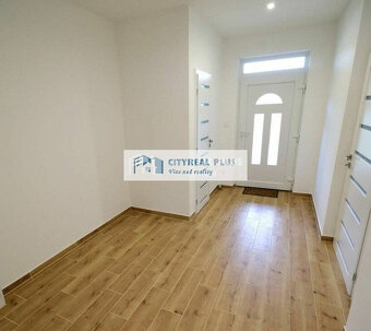 Prenajmem novostavbu 4-izbového rodinného domu Nitra - 5