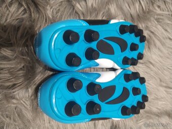 Dětské kopačky (Puma EUR 28). - 5