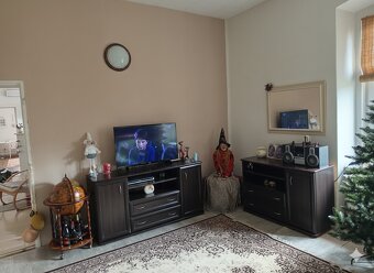 Priestranný dom 190 m² s 13 á pozemkom – Dúbravy, Želobudza - 5