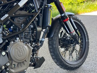 Husqvarna Svartpilen 125 2023, krasny stav - 5