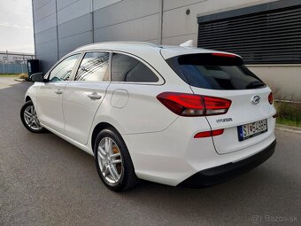 Predám Hyundai i30 combi 1.6 crdi style - 5