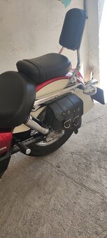 Predám Hondu Shadow VT750 - 5