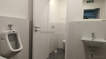 Na prenájom obchodné priestory v budove Orbis Nitra - 5