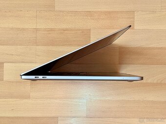 MacBook Pro 16" i7-2.6GHz/16GB/512GB, Výdrž batérie 6 hod. - 5