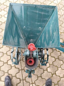 Sadzač zemiakov - 5