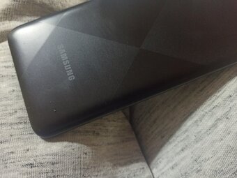 Predám Samsung Galaxy A02S - 5