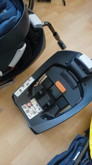 Cybex Aton 5 so zakladnou dva kusy dvojičky - 5