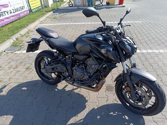 Yamaha MT 07 - 5
