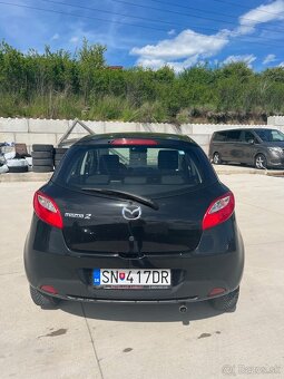 Mazda 2 - 5