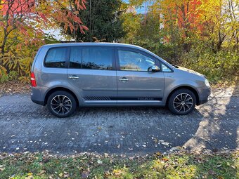 Volkswagen Touran 1.9 TDI 77 kW – DSG - 5