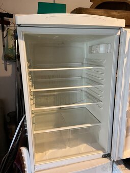 Chladnička s mraznickoi - 5