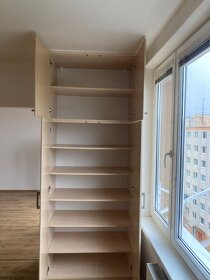 Predáme slnečný 2 izbový byt v Prievidzi s krásnym výhľadom - 5
