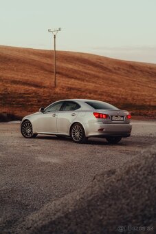 LEXUS IS220D Fsport 160 000km - 5