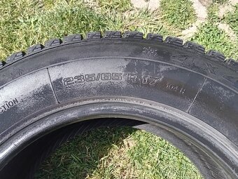 Pneumatiky 235x65x17 - 5