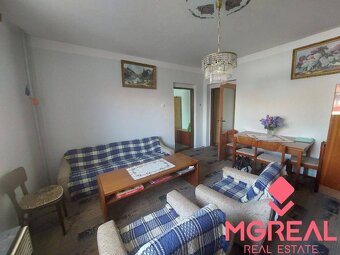 Rodinný dom s veľkým pozemkom  - Veľký Cetín - 5