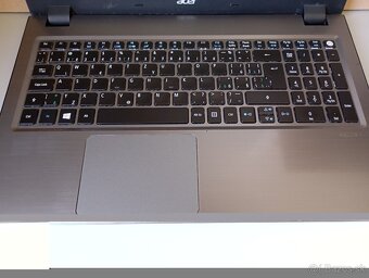 predám Acer Aspire V3-575G - Intel core i7 - 8gb ram - 5