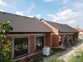 Novostavba 2x 4-izb RD s terasou v tichom prostredí obce Rak - 5