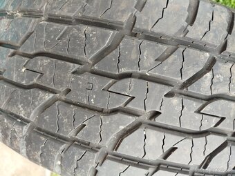 Predám pneumatiky 225/60 R17 Celoročné - 5