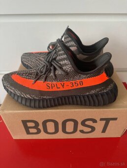 Yeezy 350 V2 Carbon Beluga - 5