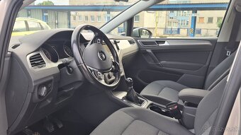 VW Golf Sportsvan - 5