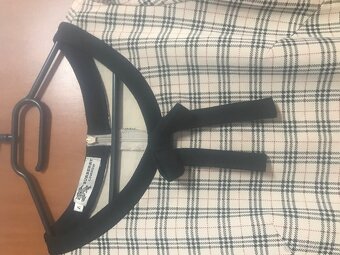 NOVÉ BURBERRY damske saty S made in italy - 5