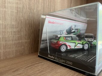 Škoda Motorsport Limited Edition (asi 1:43 veľkosť) - 5