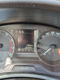 Škoda fábia 3 - 1.2tsi - 5