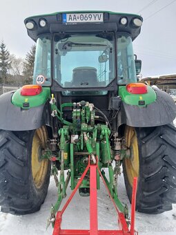 Traktor John deere 5100R - 5