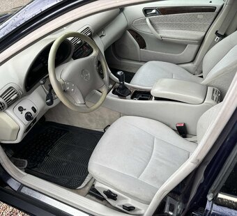 Mercedes c - 5