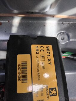 Peugeot 206 cc zadne senzory - 5